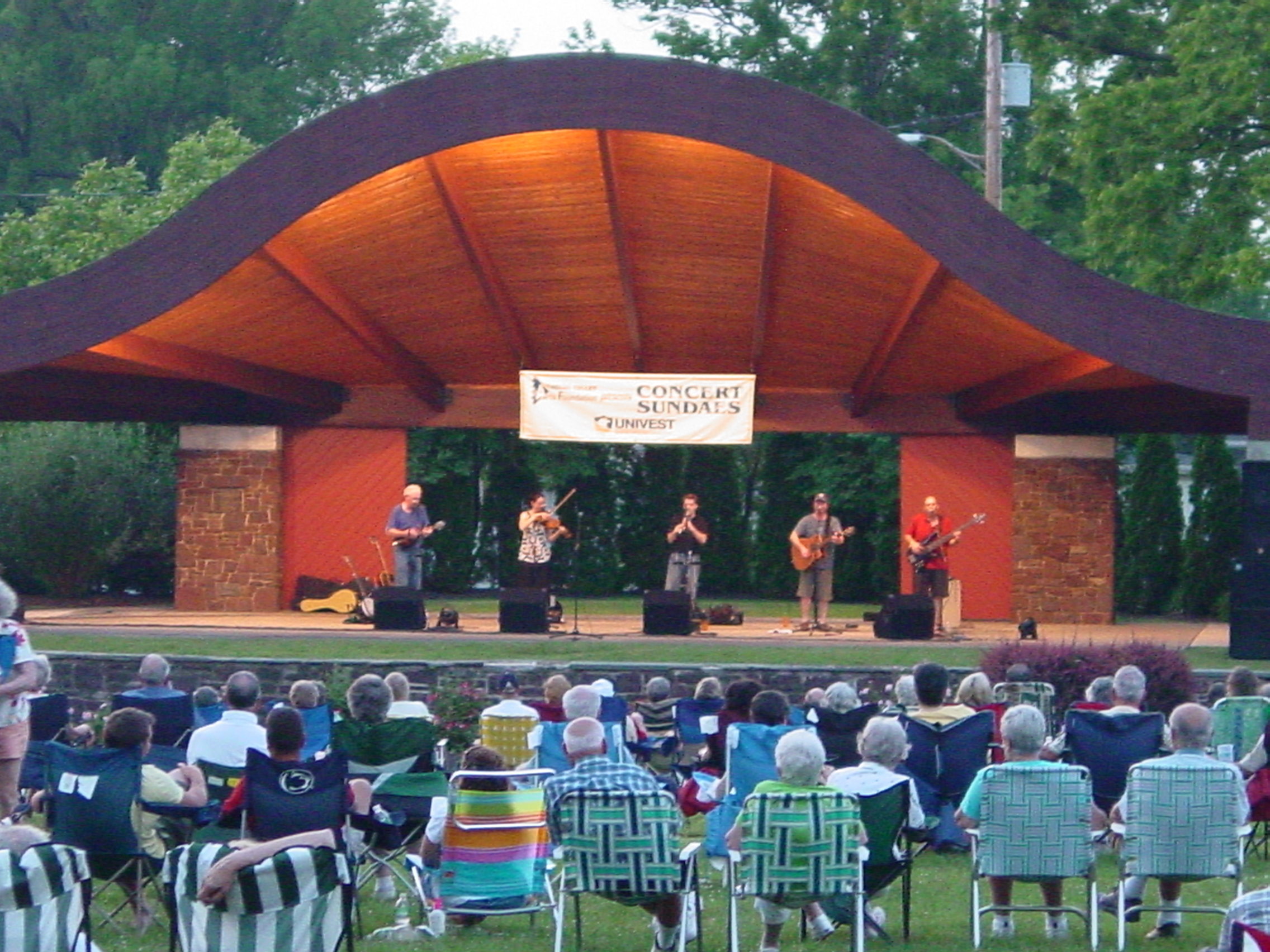 Day 108 Music And Ice Cream At Concert Sundaes in Souderton Park